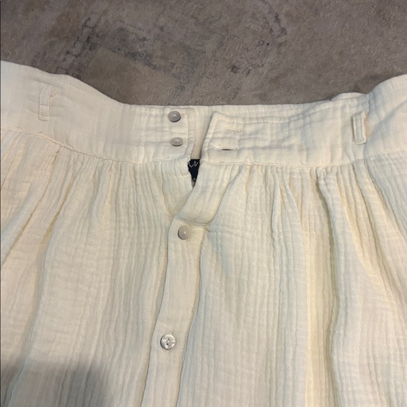 Cotton Muslin Lined Creamy White Skirt - Picture 3 of 7